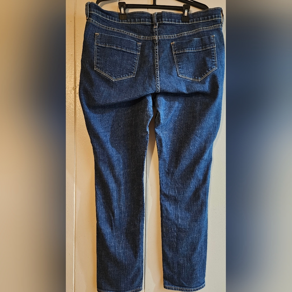 Old Navy - The Sweetheart Jean - Dark Wash - Size 16R - Picture 2 of 4